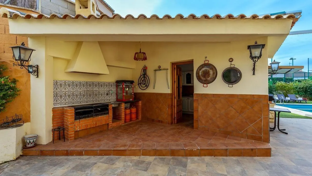 Villa De La Acacia Gojar By Ruralidays