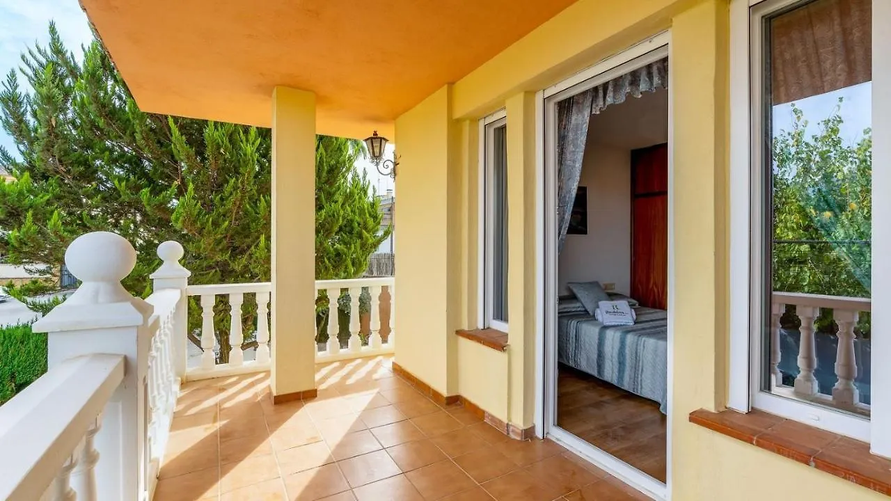 Holiday home Villa De La Acacia Gojar By Ruralidays