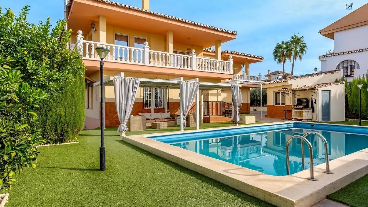 Villa De La Acacia Gojar By Ruralidays